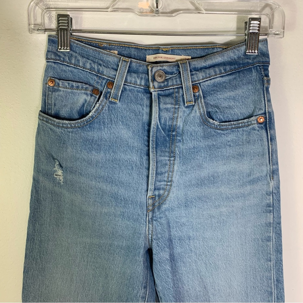 Levi’s Ribcage Straight Jeans Size 24 Distressed Light Wash Ankle Cropped - Picture 2 of 7